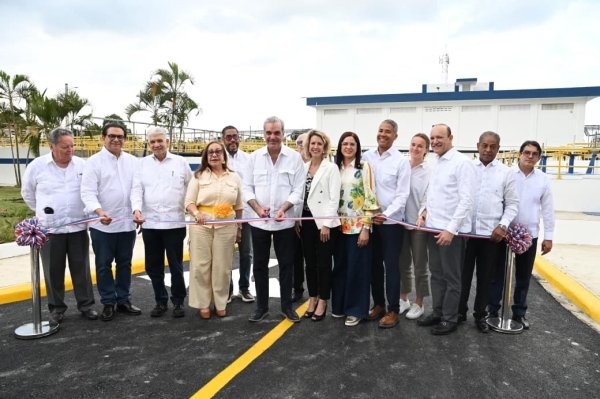 Presidente Abinader inaugura rehabilitada Planta de Tratamiento de Agua Potable Noriega I y Sistema Don Jaime por RD$667 millones